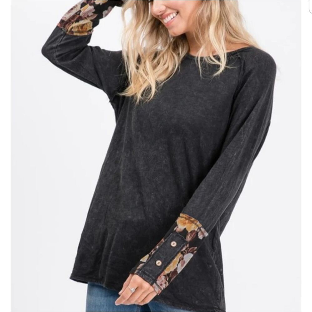 Hailey & Co Women's Blouse Top Size M Medium Black Boho Floral Festival NWOT